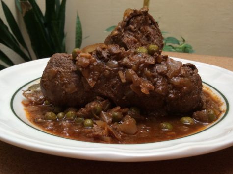 Carne con salsa de aceitunas