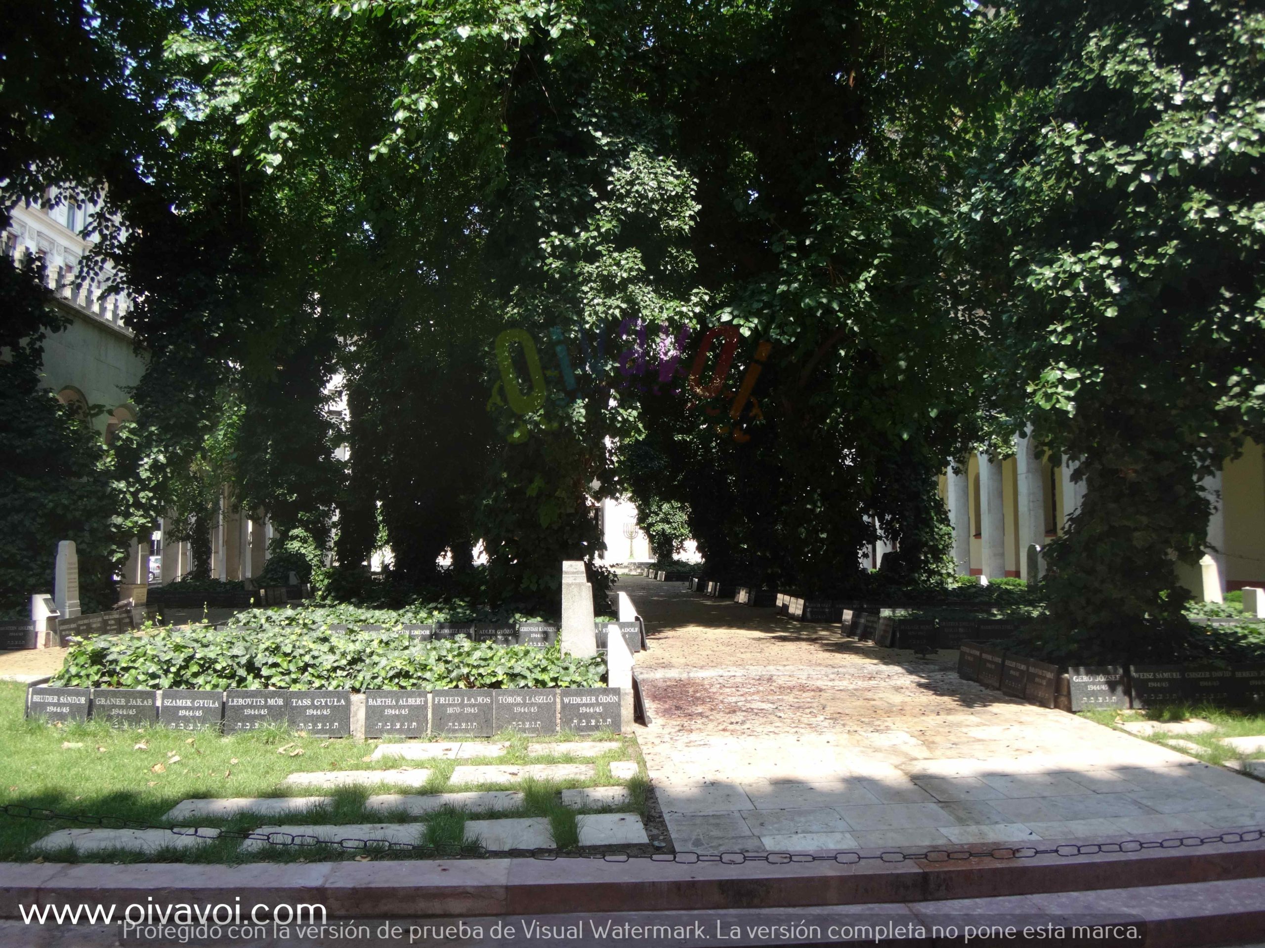 Cementerio en la sinagoga Dohany