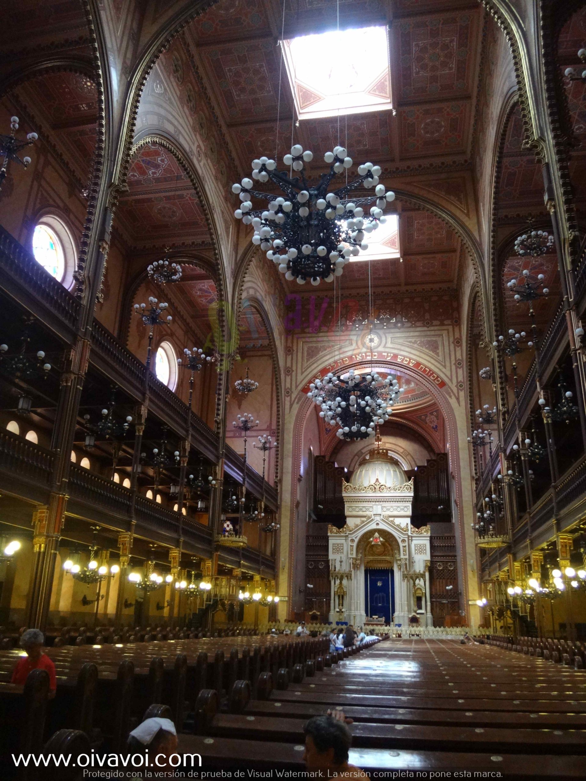 Interior de la sinagoga Dohany