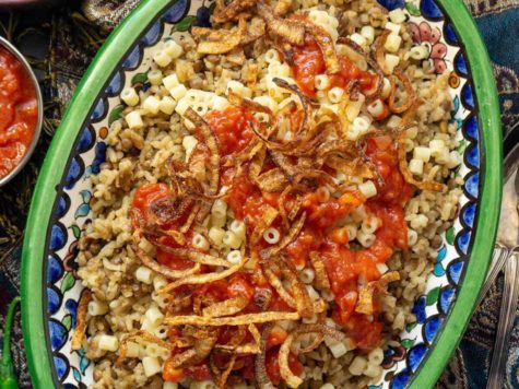 Koshari o Lentejas con arroz