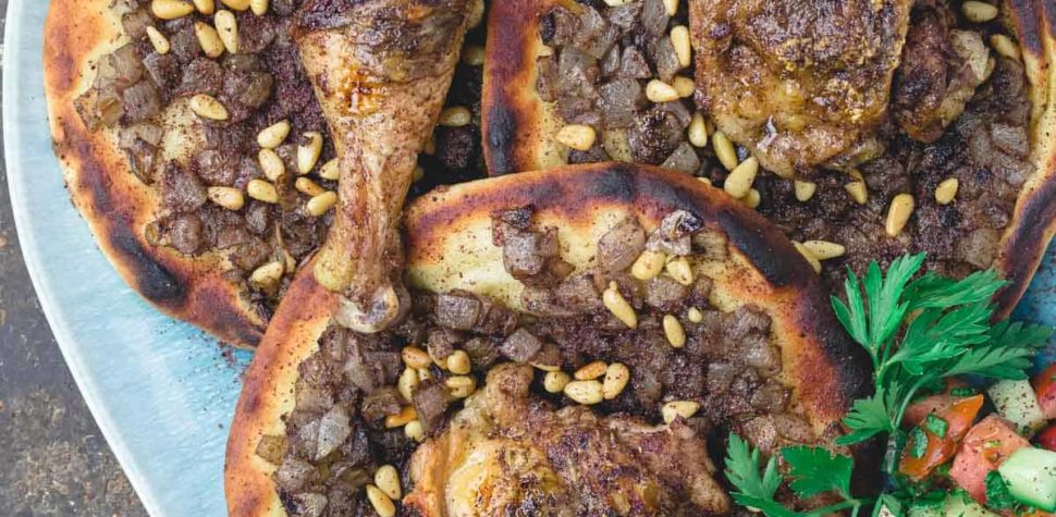 Musakhan (pollo con sumac)