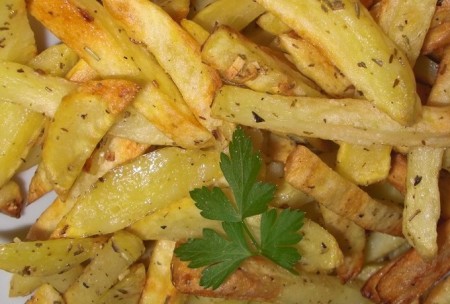 Patatas fritas a las finas hierbas